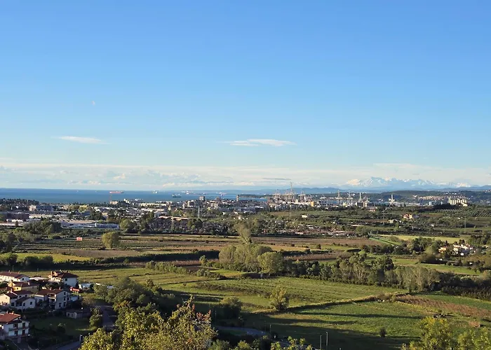 Bay View 아파트 *